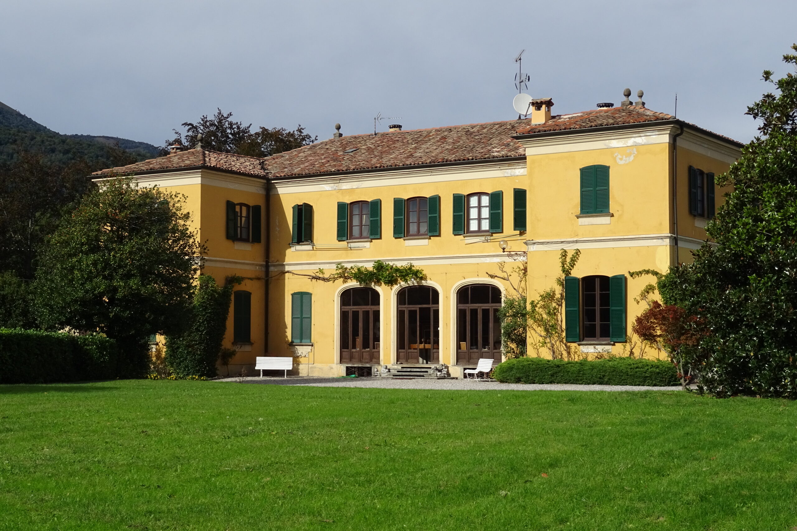A Erba la Villa Majnoni d'Intignano