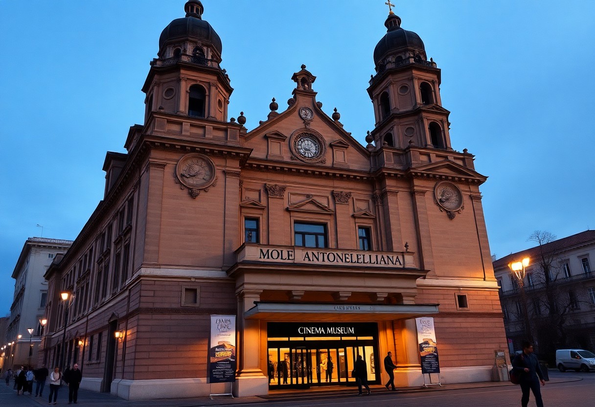 Mole Antonelliana a Torino – architettura, storia e cinema nella città sabauda. Percorso tra l’edificio simbolo, il museo del cinema, eventi culturali e leggende sulla torre torinese. 1